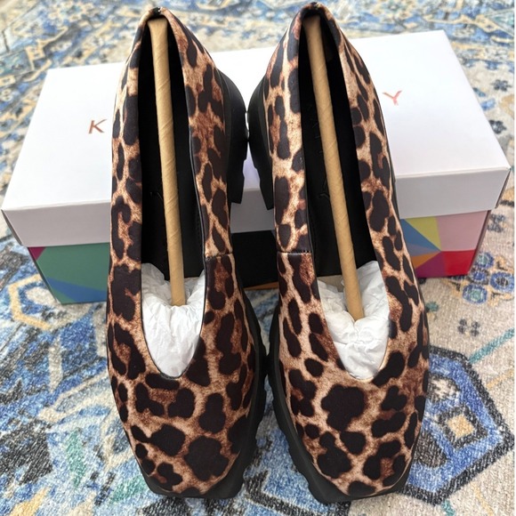 NIB Katy Perry Daarling Slip On Coffee Multi Leopard Loafer Women's Size 5 - Picture 3 of 9